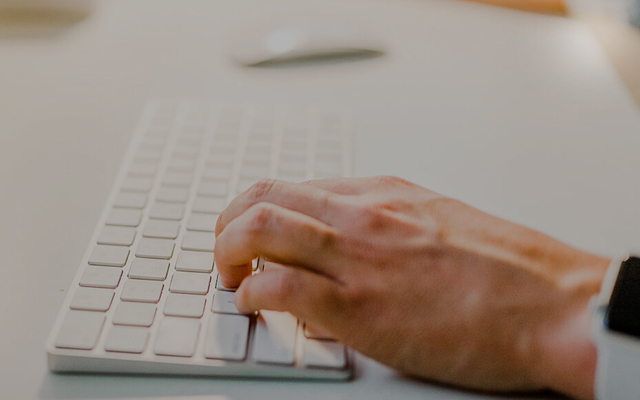 聯系(xi)我們banner